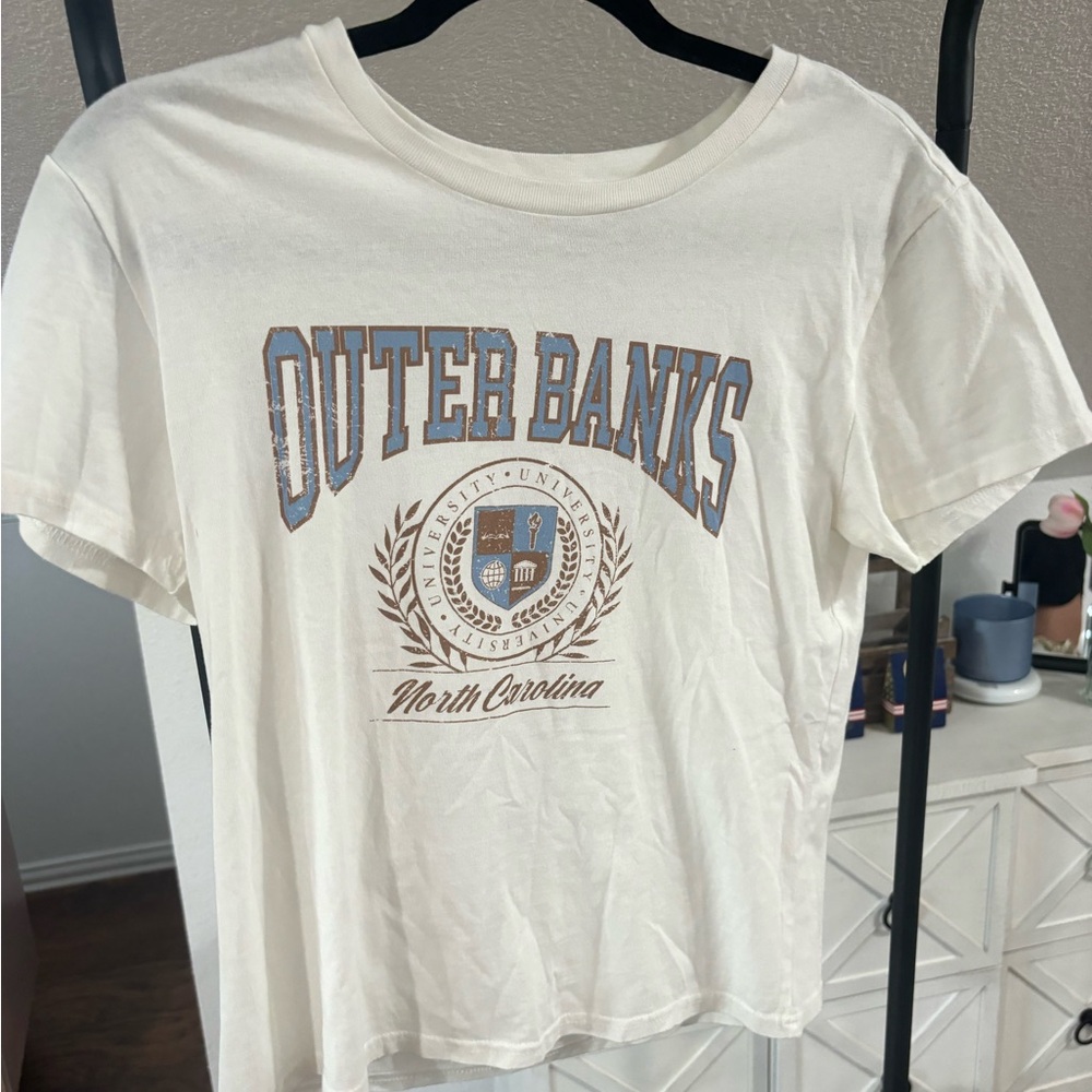 Outer Banks short sleeve top